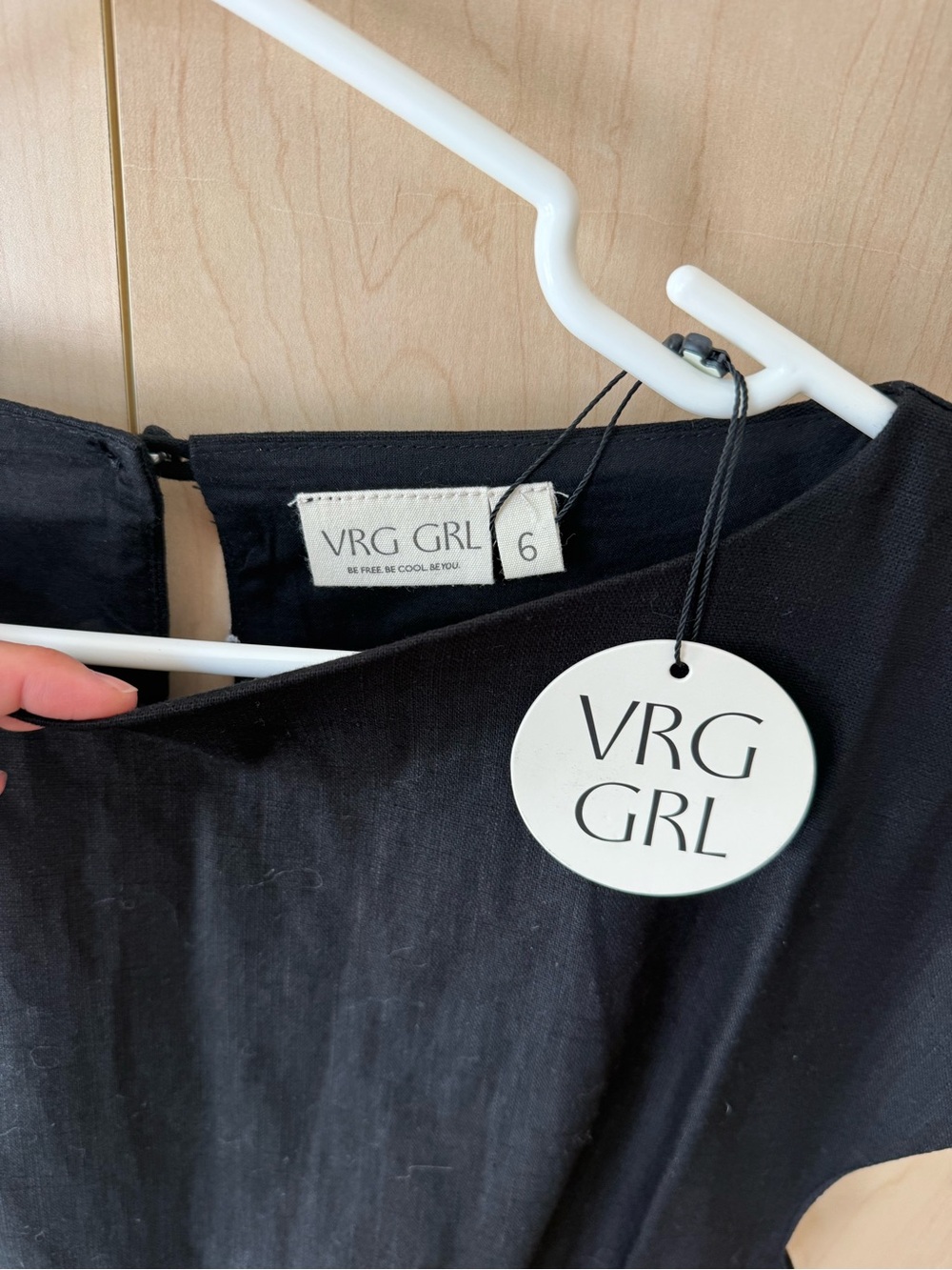 VRG GRL Black Women's Linen Dress - Classic Sleeveless Style